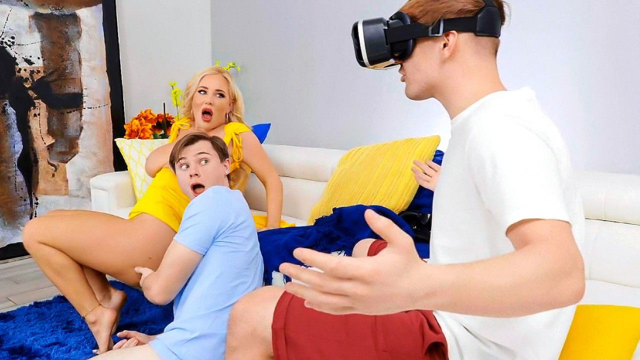 Pumped For VR!!! Brazzers video 